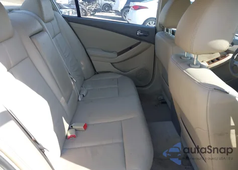 2009 Nissan Altima 2.5 S from USA, damaged, VIN 1N4AL21E49N535274